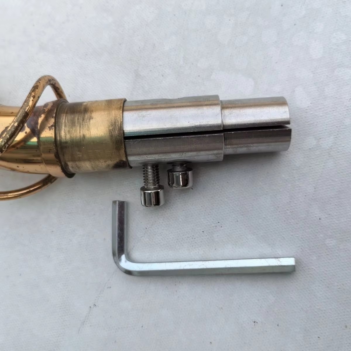 Musical Instrument Repairs - ชุดเครื่องมือซ่อมแซมเครื่องดนตรีทองเหลืองสำหรับแซกโซโฟน ฟลุต อัลโต เทเนอร์ ปากเป่าแบบโค้ง -